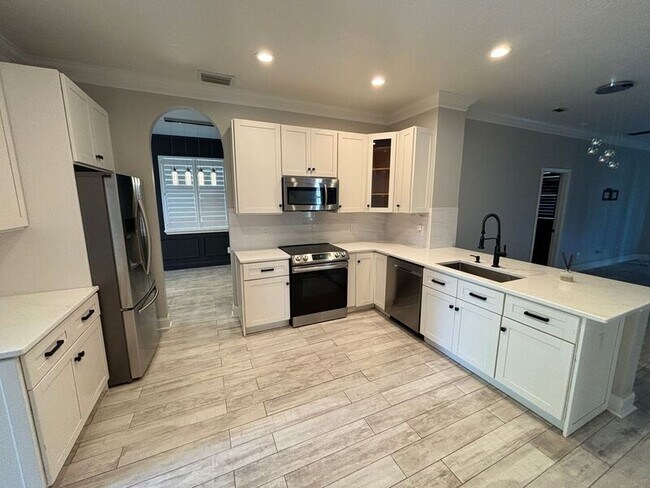 Building Photo - 8409 Hunters Fork Loop