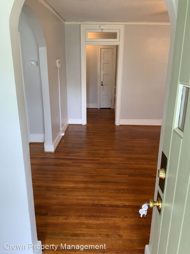 Foto del edificio - 2 br, 1 bath House - 926 Naples Avenue