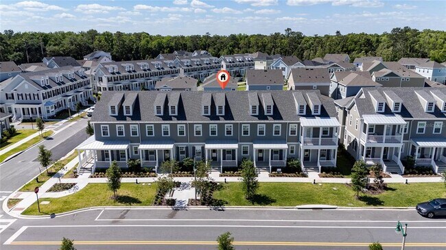 Foto del edificio - 2414 Celebration Blvd