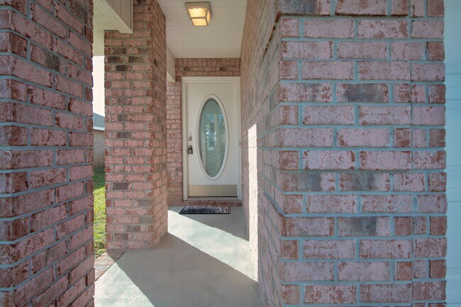 Foto del edificio - 722 Marsh Harbor Dr