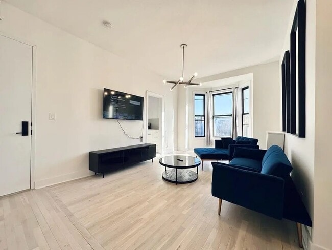 Photo - Furnished room/NOT APARTMENT