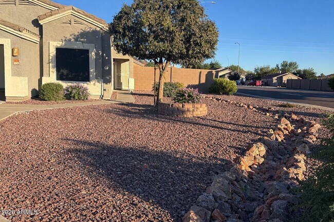 Foto del edificio - 21219 N 91st Ln