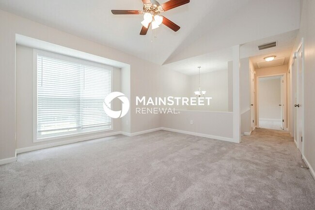 Building Photo - 4 Bedroom Pet-Friendly Home in Conyers, GA with Main Street Renewal