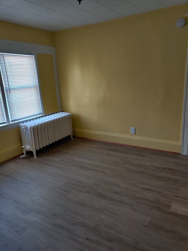 Photo - 205 N Normal St Townhome