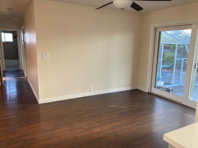 Dining - 4848 Tilden Dr