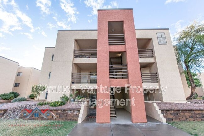Building Photo - 1340 N Recker Rd