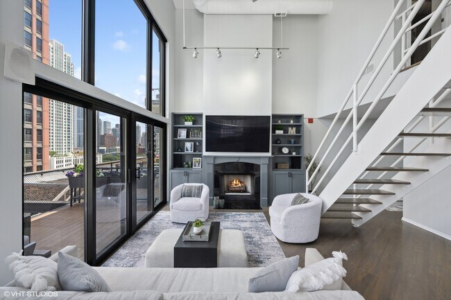 Foto del edificio - 616 W Fulton St