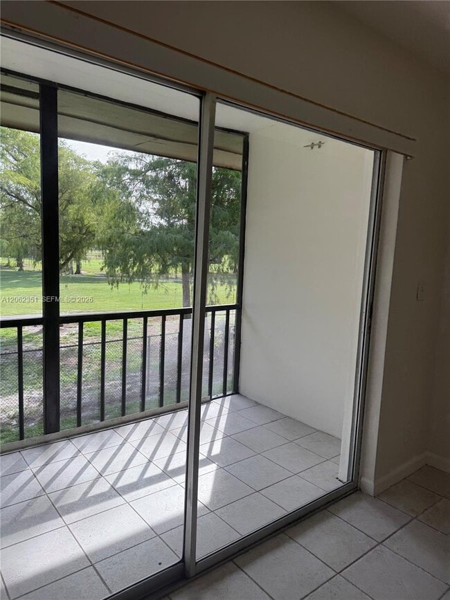 Building Photo - 7825 Fairview Dr