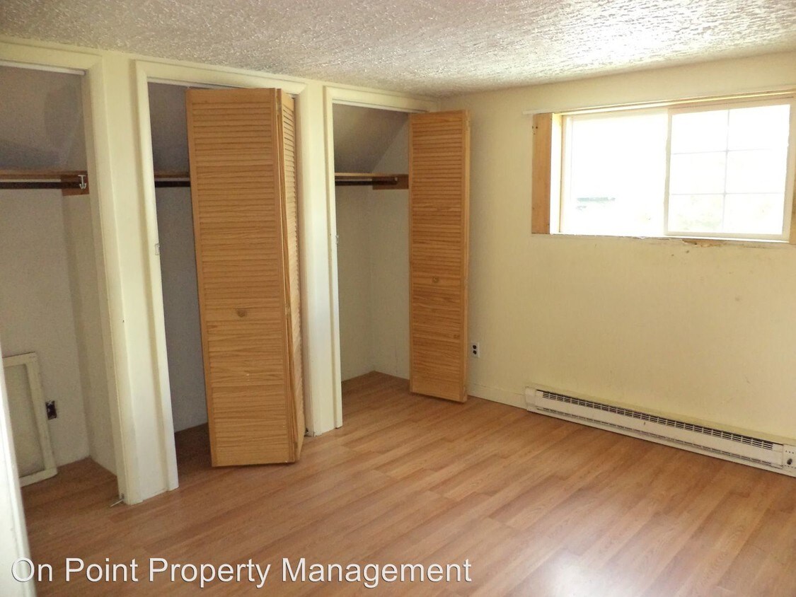 Foto principal - 621 W Green St