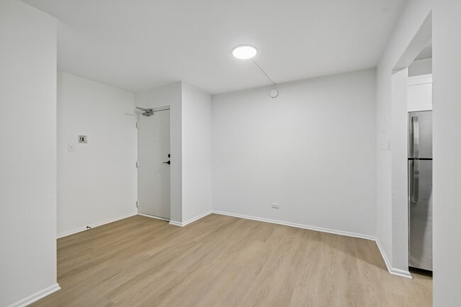 Foto del edificio - ReNew Lake Arlington