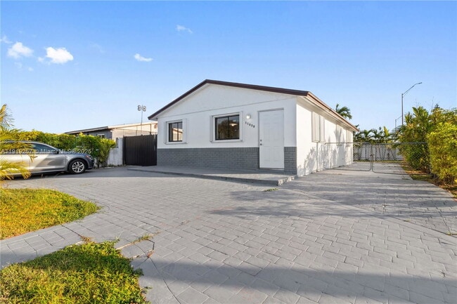 Photo - 11630 SW 178th Terrace House