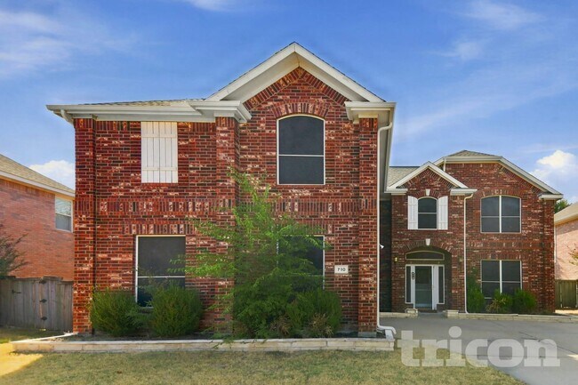 Building Photo - 710 Crested Cove Dr