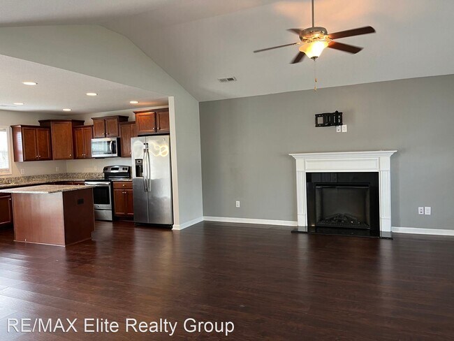 Foto del edificio - 3 br, 2 bath House - 330 Merin Height Rd