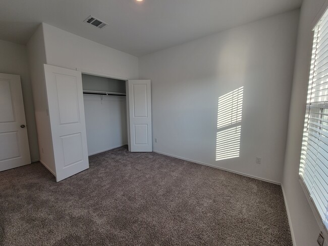 Building Photo - 1609 Cobblecrest Ln