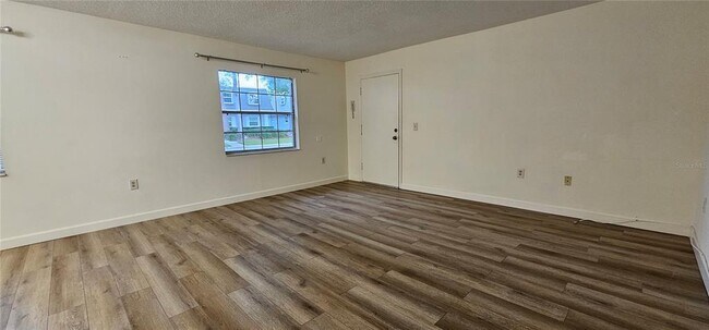 Building Photo - 1712 Belleair Forest Dr