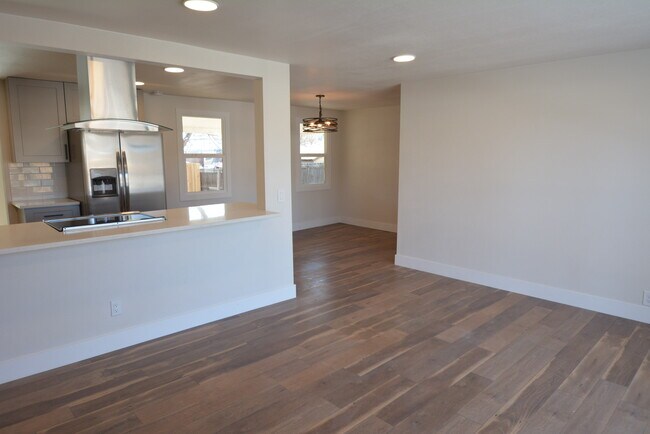 Building Photo - 2790 W 73rd Ave
