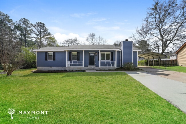 Building Photo - 595 Lakeridge Cir SE