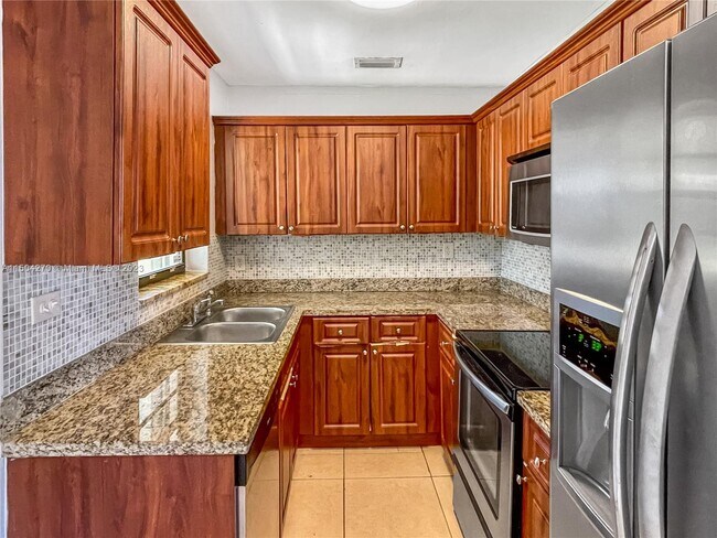 Foto del edificio - 5245 SW 98th Ct
