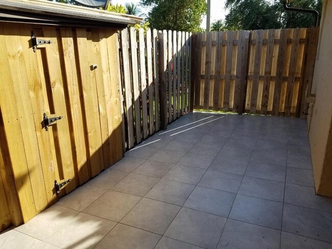 Photo - 3603 Waterview Cir Townhome