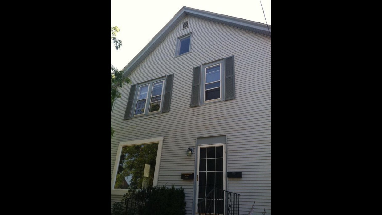 Foto principal - 4510 5th Ave