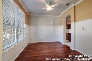Building Photo - 1310 Mesa Draw
