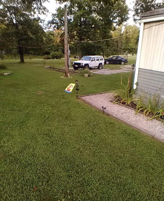 Primary Photo - 397 Gieke Rd