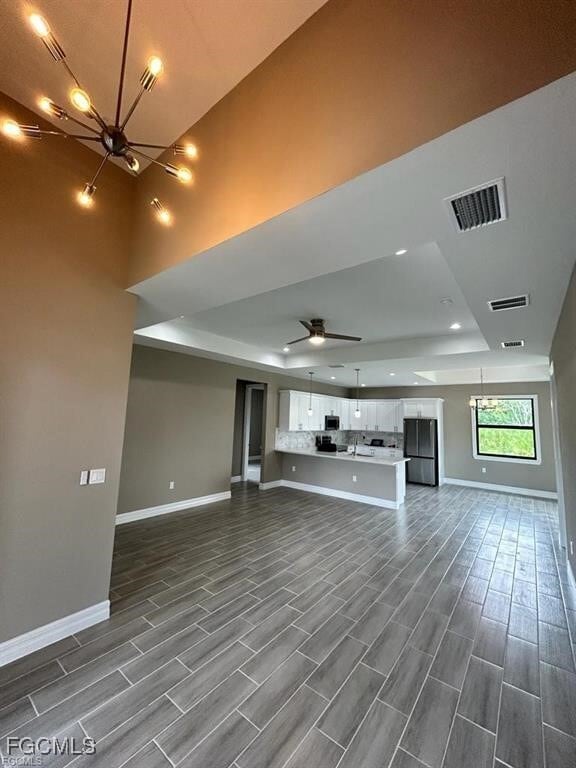 Building Photo - 4827 Everglades Blvd N