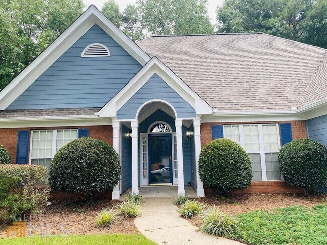 Building Photo - 1412 Fall River Dr