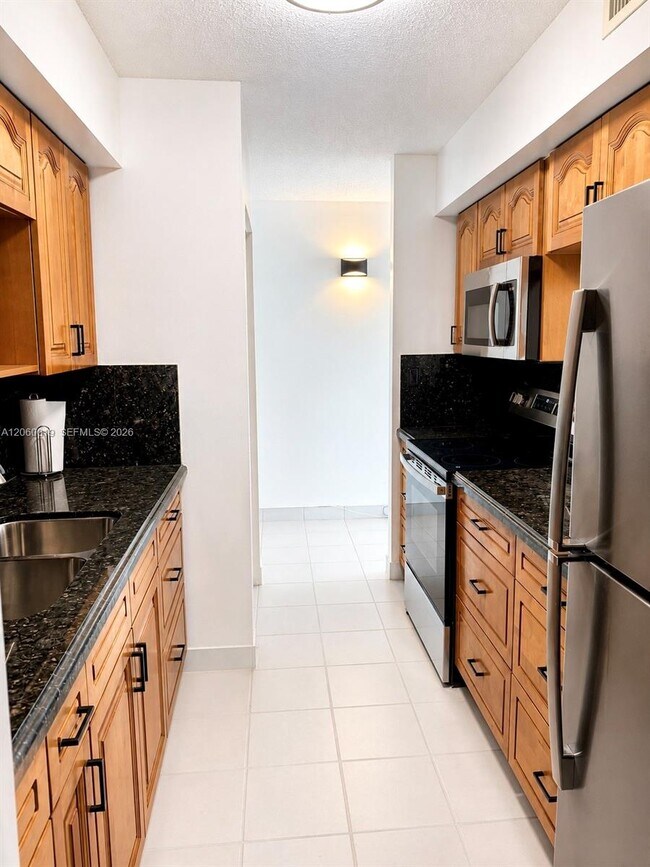 Foto del edificio - 1700 NW N River Dr