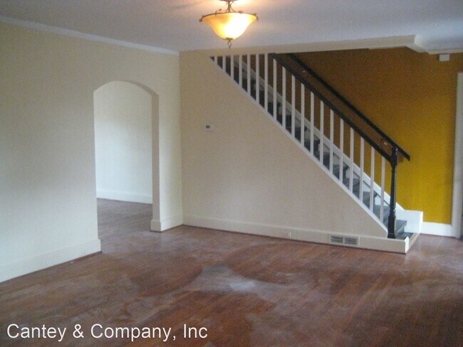 Building Photo - 3 br, 2.5 bath House - 3503 Yale Avenue