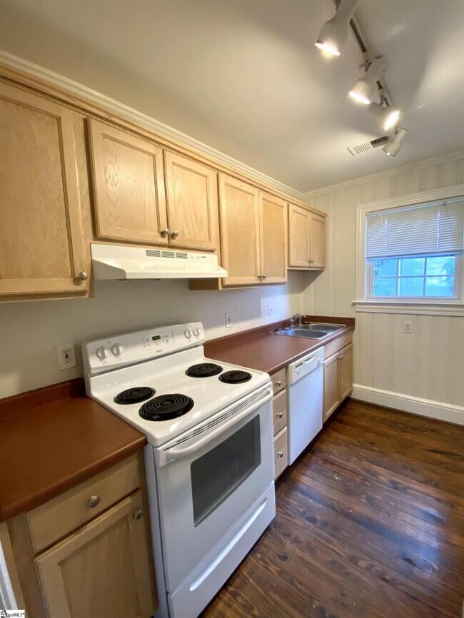 Foto del edificio - 2 bedroom in Greenville SC 29601