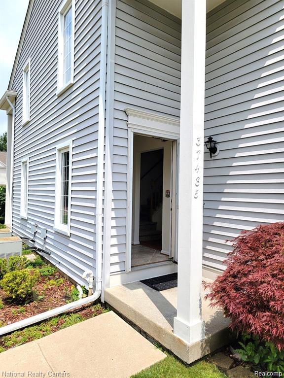 Foto del edificio - 37485 Stonegate Cir