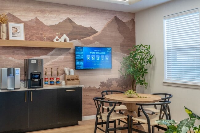 Interior Photo - Hudson West Apartments