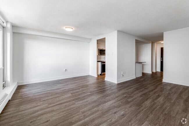 1 chambre, 1 salle de bain - 829 pi2 - Salon - 580 THE EAST MALL