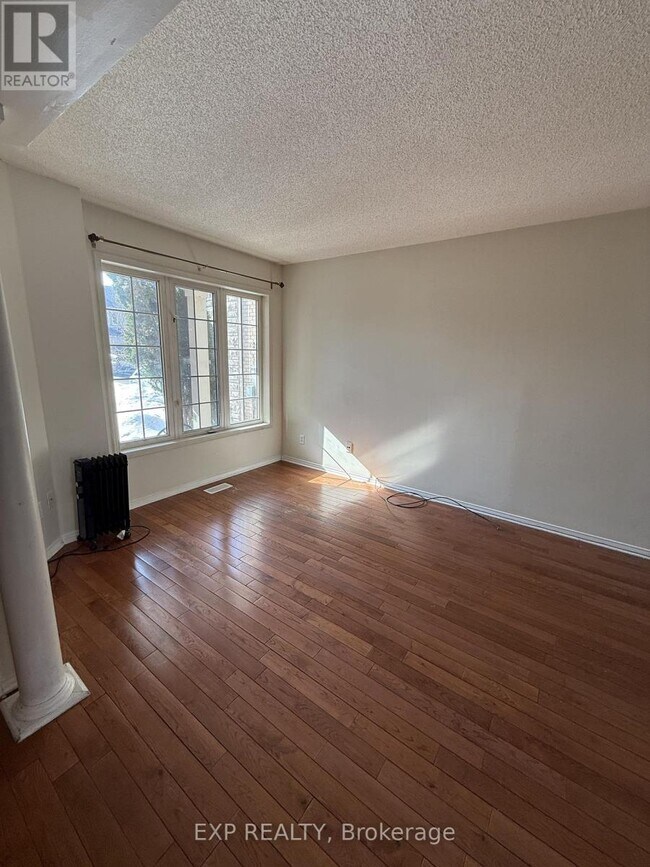 Photo du bâtiment - 7680 Black Walnut Trail