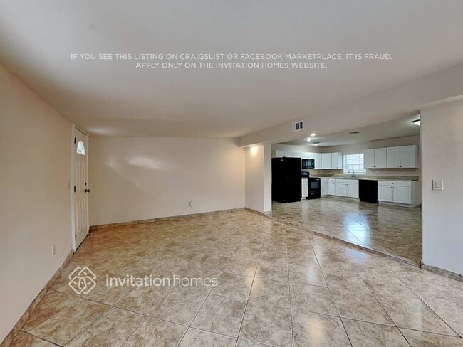 Foto del edificio - 446 Clemson Dr
