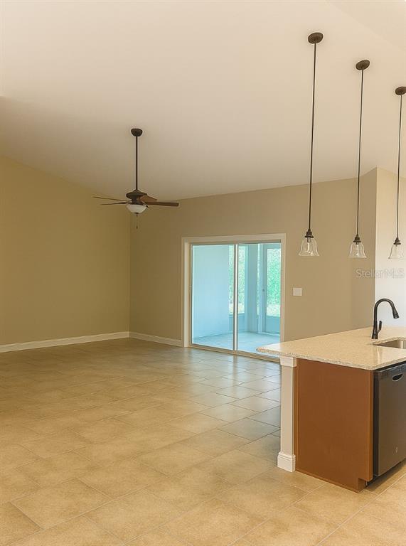 Building Photo - 104 S Coopers Hawk Way
