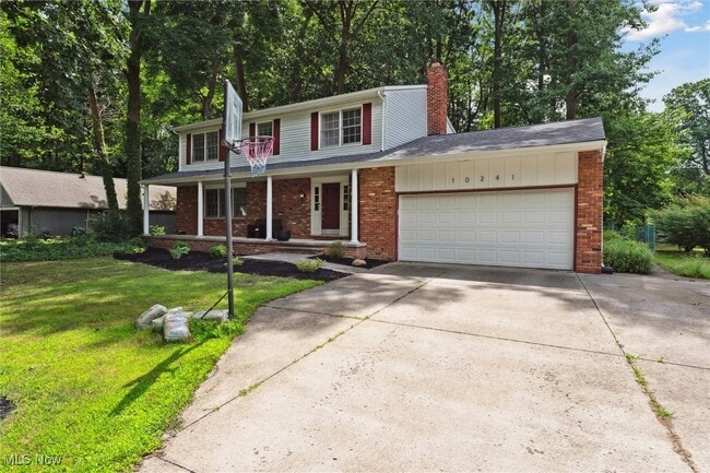 Foto del edificio - 10241 Cherry Hill Dr