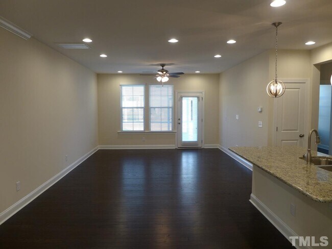 Building Photo - 1017 Craigmeade Dr