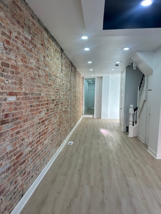 Foto del edificio - 1417 Madison Ave