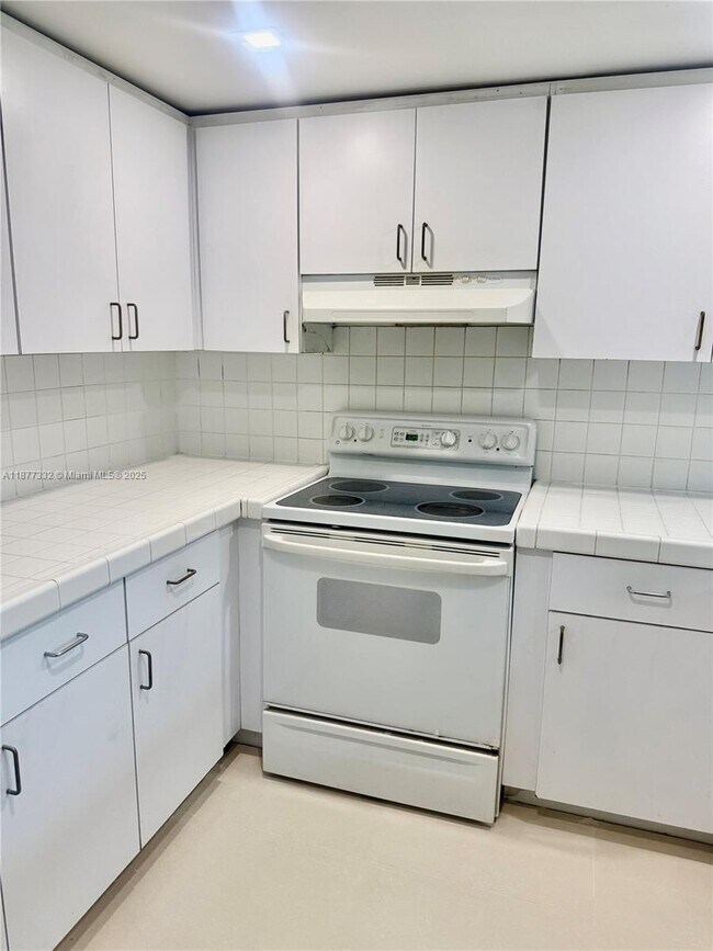 Foto del edificio - 11780 SW 18th St