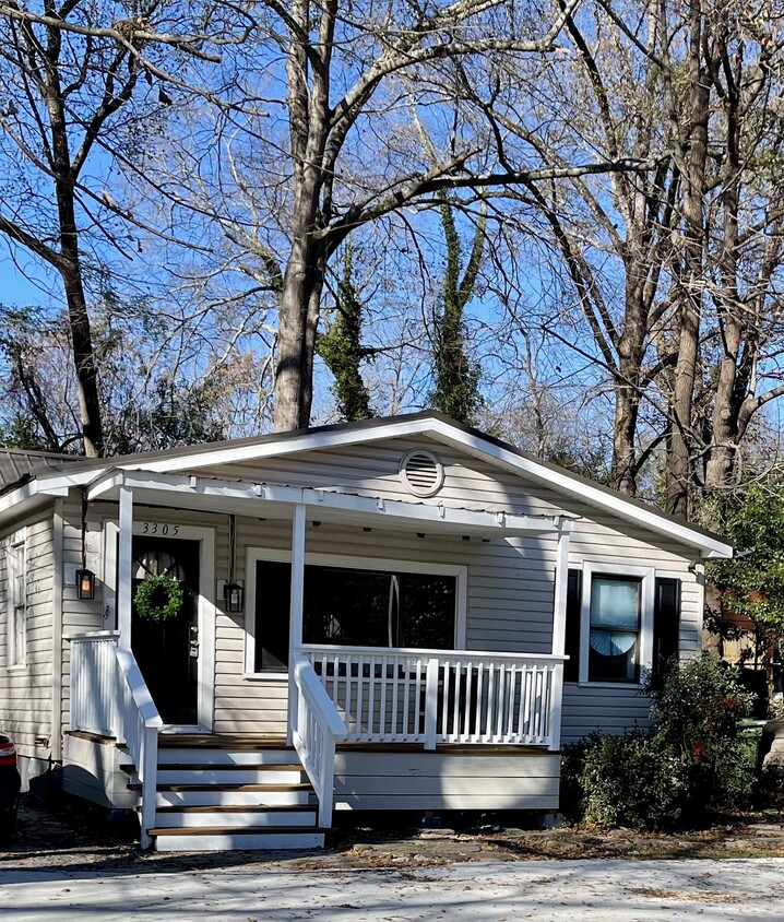 Primary Photo - 3305 Cherokee Ave
