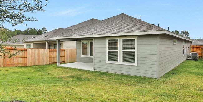 Foto del edificio - 18612 Hillswood Dr