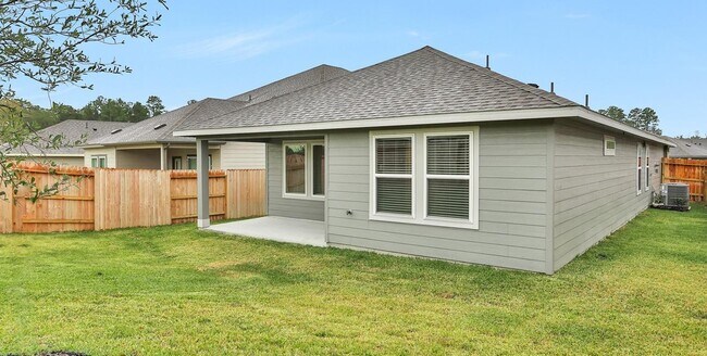 Foto del edificio - 18612 Hillswood Dr