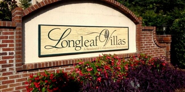Foto del edificio - 447 W Longleaf Dr