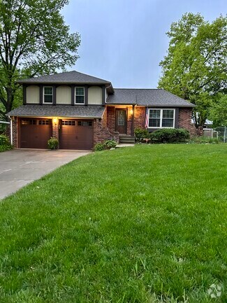 Building Photo - 3012 NW Bristol Ct