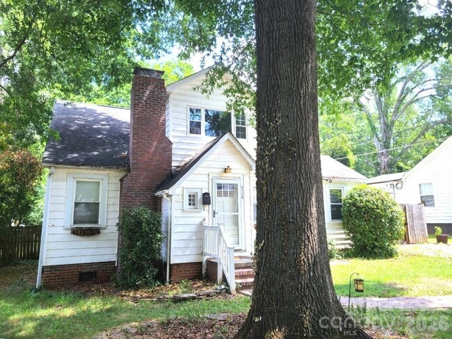 Foto del edificio - 4229 Hiddenbrook Dr