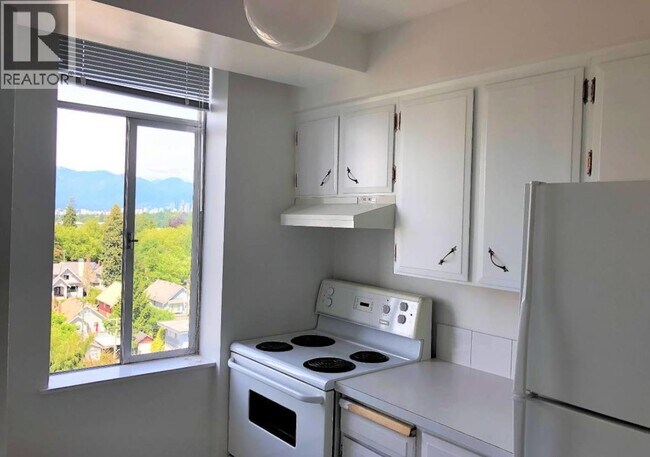 Photo du bâtiment - 5450-5450 Vine St