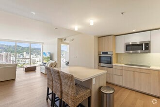 Building Photo - 888 Kapiolani Blvd