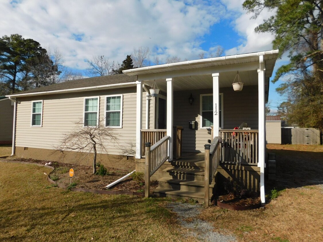 Primary Photo - Cozy Havelock Home